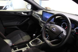 
										2023 Ford Focus ST-Line 4DR 1.0 Petrol Manual full									