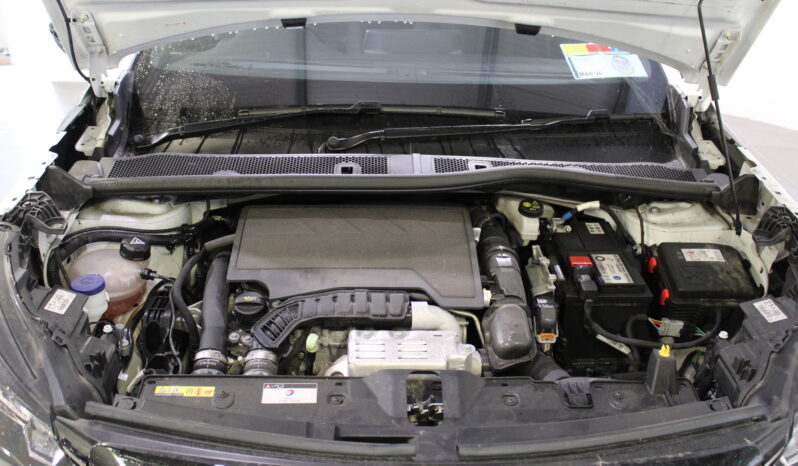 
								2023 Peugeot 2008 Allure 4DR 1.2 Petrol/Manual full									