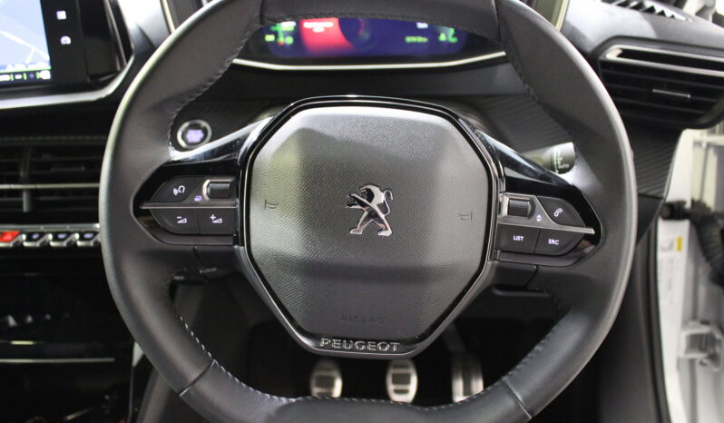 
								2023 Peugeot 2008 Allure 4DR 1.2 Petrol/Manual full									