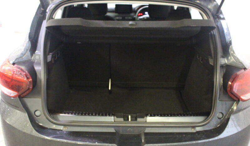 
								Toyota Corolla Luna 1.8 Hybrid/Automatic full									