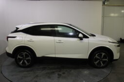 
										2023 Nissan Qashqai SV Premium 1.3 MHEV full									