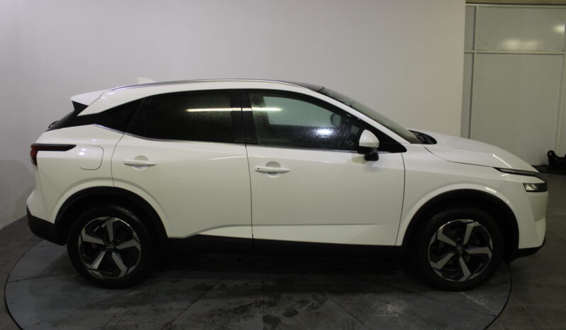 
								2023 Nissan Qashqai SV Premium 1.3 MHEV full									