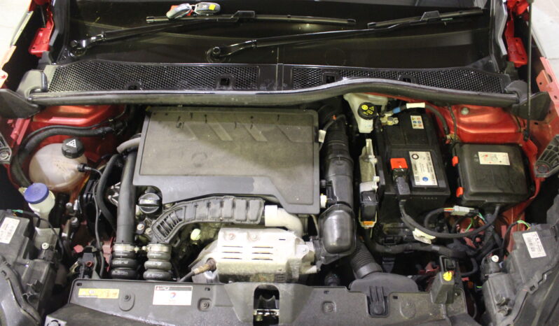 
								2023 PEUGEOT 2008 ALLURE 1.2 PETROL/MANUAL full									