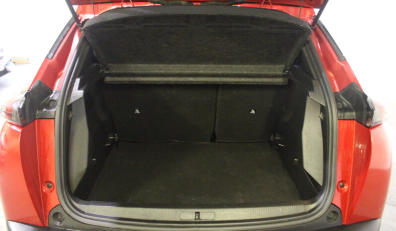 
								2023 PEUGEOT 2008 ALLURE 1.2 PETROL/MANUAL full									