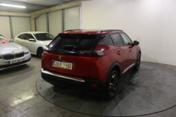 
										2023 PEUGEOT 2008 ALLURE 1.2 PETROL/MANUAL full									