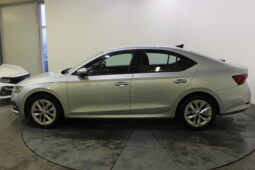 
										SKODA OCTAVIA AMBITION 1.0TSI MHEV AUTOMATIC full									