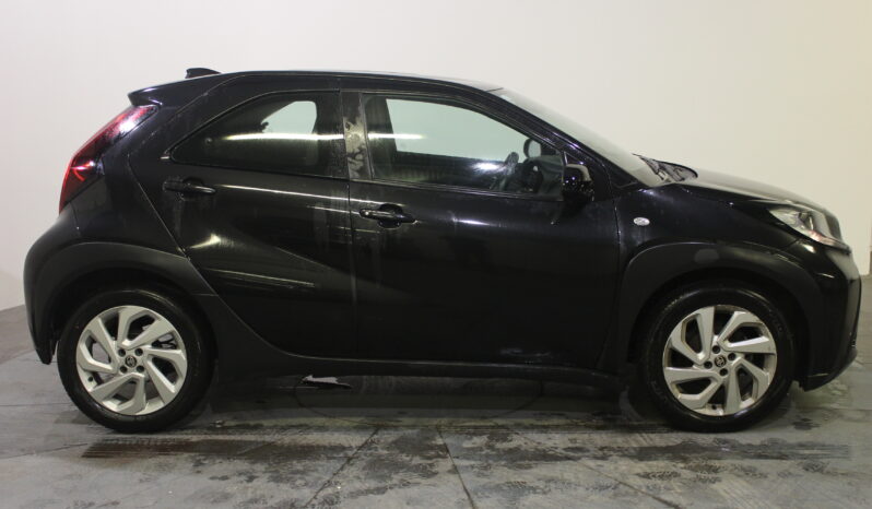 
								TOYOTA AYGO X PLAY 1.0 5DR (REVERSE CAMERA) full									