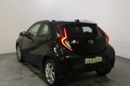 
										TOYOTA AYGO X PLAY 1.0 5DR (REVERSE CAMERA) full									