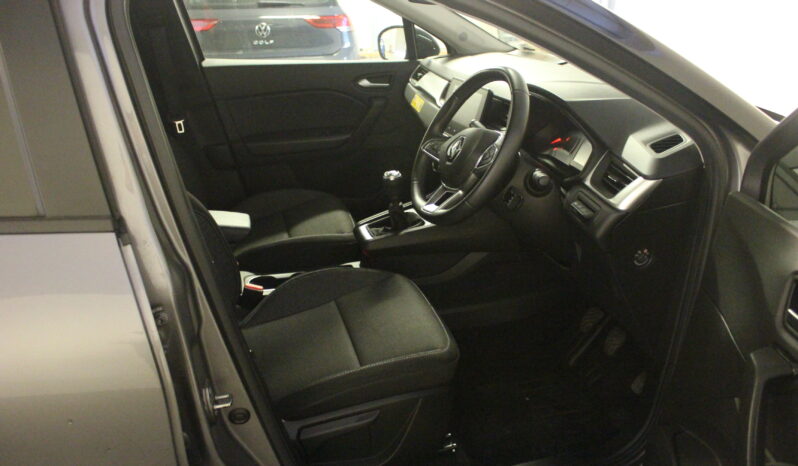 
								RENAULT CAPTUR EVOLUTION 1.0 full									