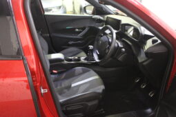 
										PEUGEOT 2008 ALLURE 1.2 PETROL/MANUAL full									