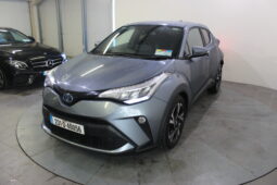 
										TOYOTA C-HR 1.8 SPORT HYBRID full									