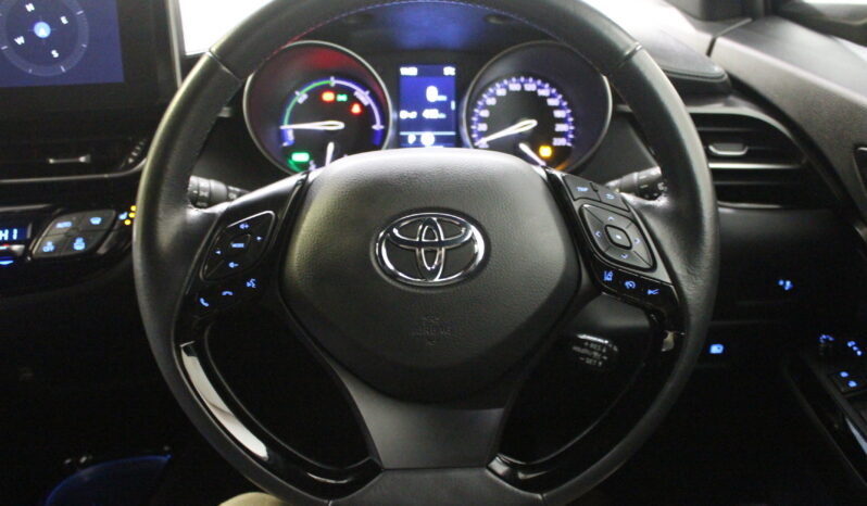 
								TOYOTA C-HR 1.8 SPORT HYBRID full									