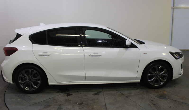 
								FORD FOCUS ST LINE 1.0 PETROL MANUAL W/REVERSE CAMERA full									