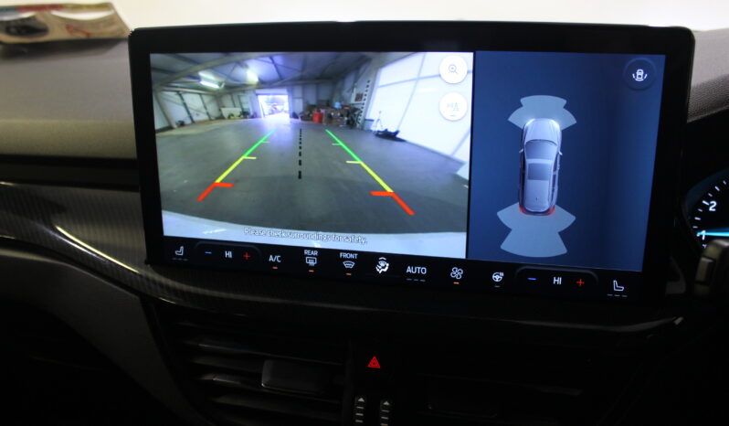 
								FORD FOCUS ST LINE 1.0 PETROL MANUAL W/REVERSE CAMERA full									