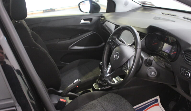 
								Opel Crossland full									