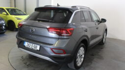
										Volswagen T-Roc Edition 1.0 TSI full									