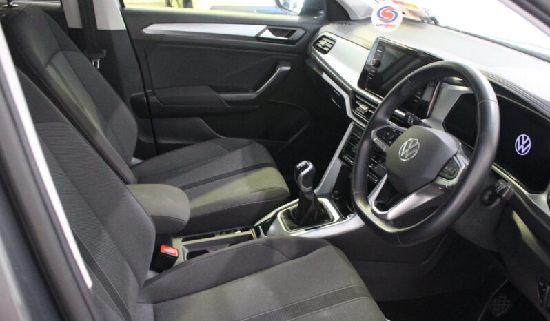 
								Volswagen T-Roc Edition 1.0 TSI full									