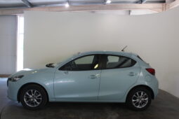 
										Mazda 2 full									