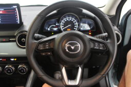 
										Mazda 2 full									