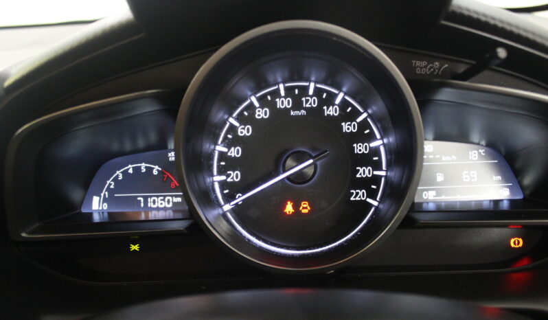 
								Mazda 2 full									