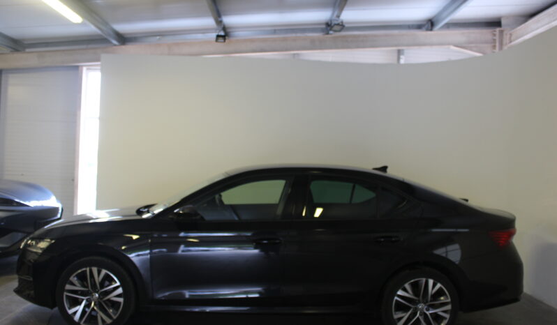 
								Skoda Octavia SB full									