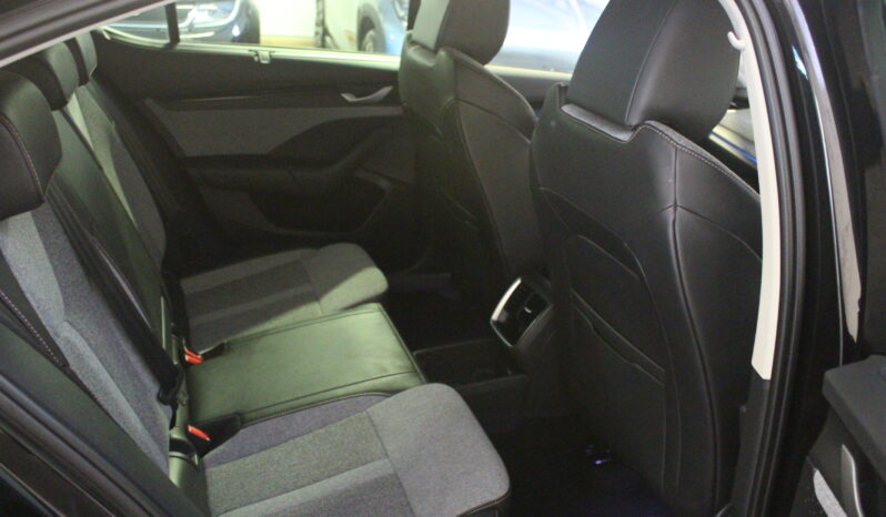 
								Skoda Octavia SB full									