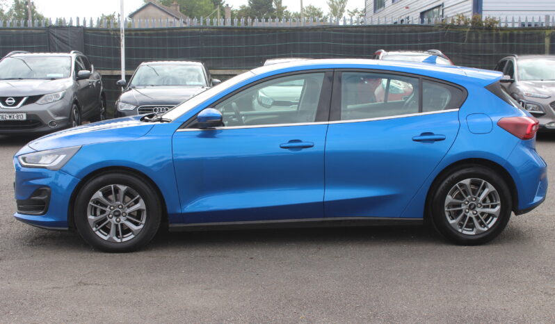
								Ford Focus Titanium full									