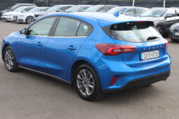 
										Ford Focus Titanium full									