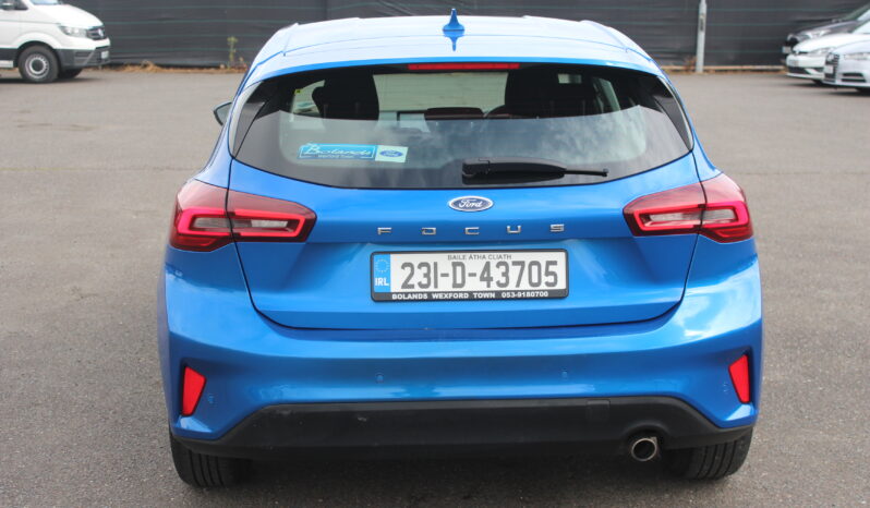 
								Ford Focus Titanium full									