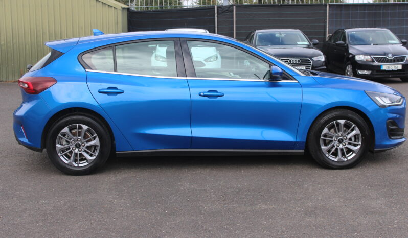 
								Ford Focus Titanium full									