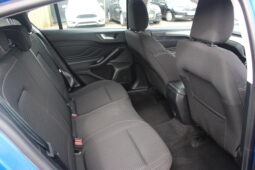 
										Ford Focus Titanium full									
