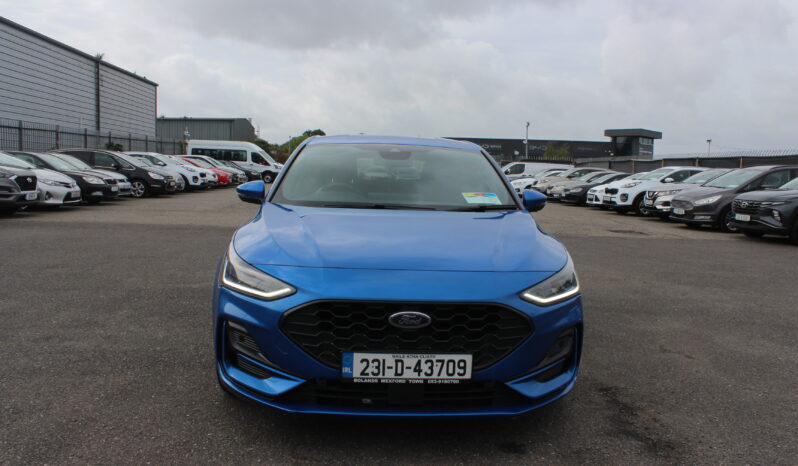 
								Ford Focus ST-Line full									