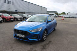 
										Ford Focus ST-Line full									