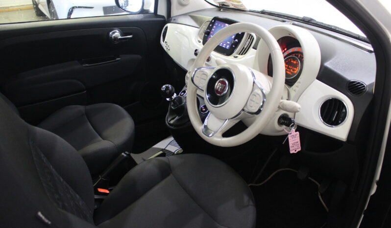 
								Fiat 500 DolceVita full									
