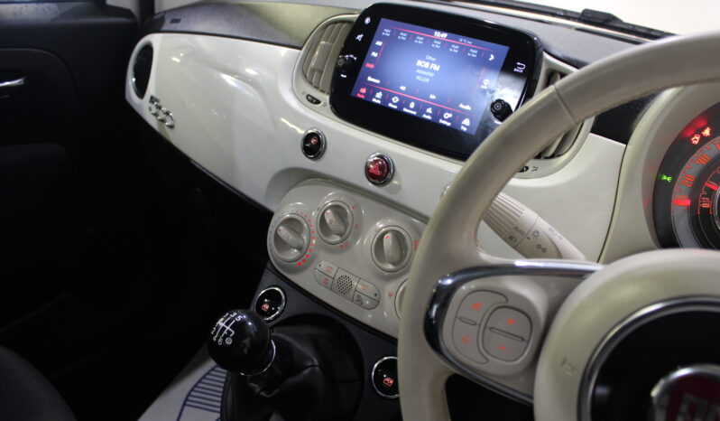 
								Fiat 500 DolceVita full									