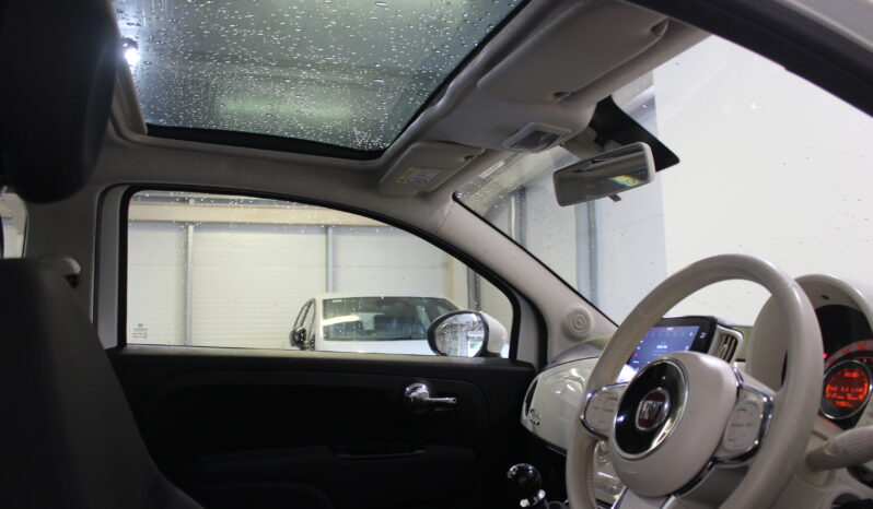 
								Fiat 500 DolceVita full									