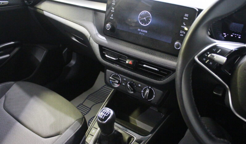 
								Skoda Fabia full									