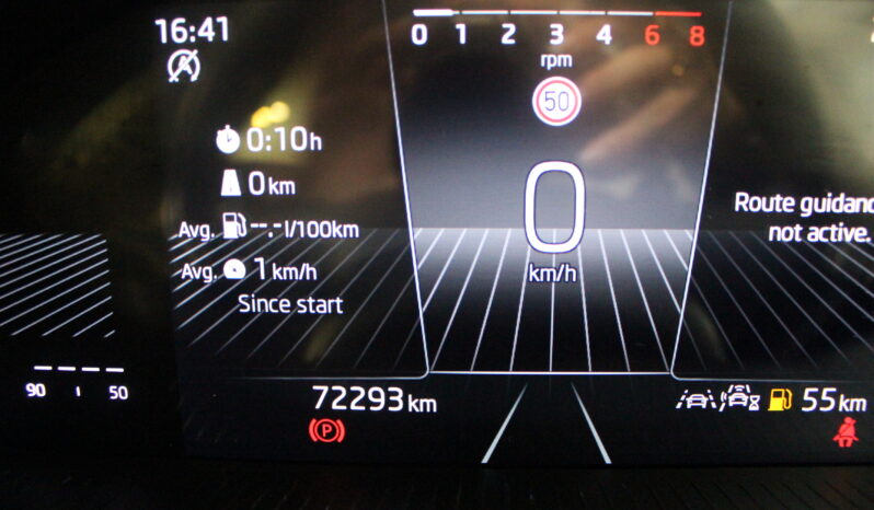 
								Skoda Fabia full									