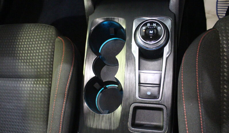 
								Ford Focus ST-Line full									