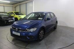 
										Volkswagen Polo Life full									