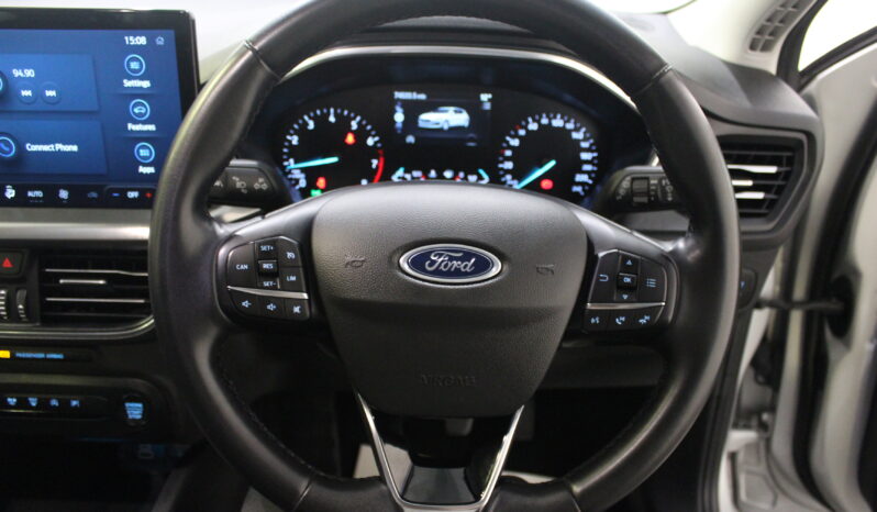 
								Ford Focus Titanium full									