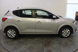 
										Dacia Sandero full									