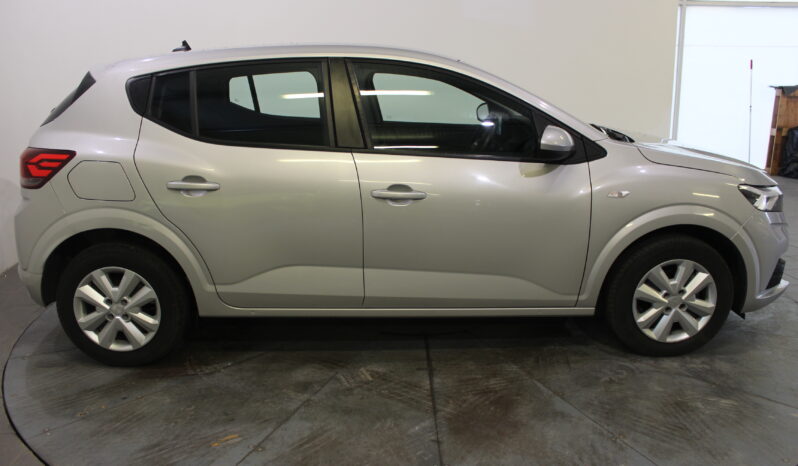 
								Dacia Sandero full									