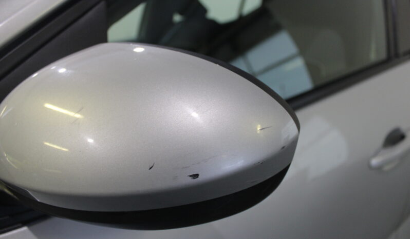 
								Dacia Sandero full									
