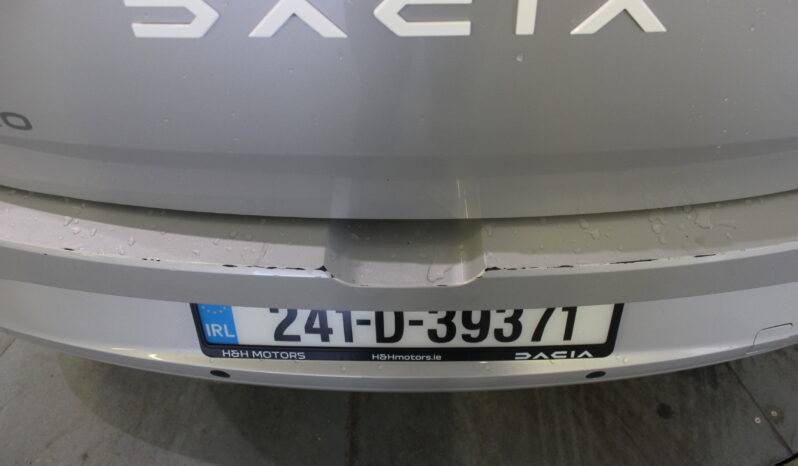 
								Dacia Sandero full									
