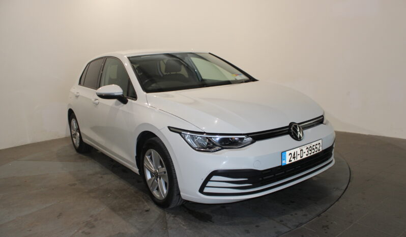 
								Volkswagen Golf Life full									